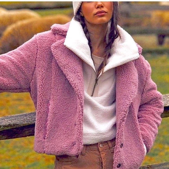 Free People Jackets & Blazers - Free People Pink Sherpa Jacket